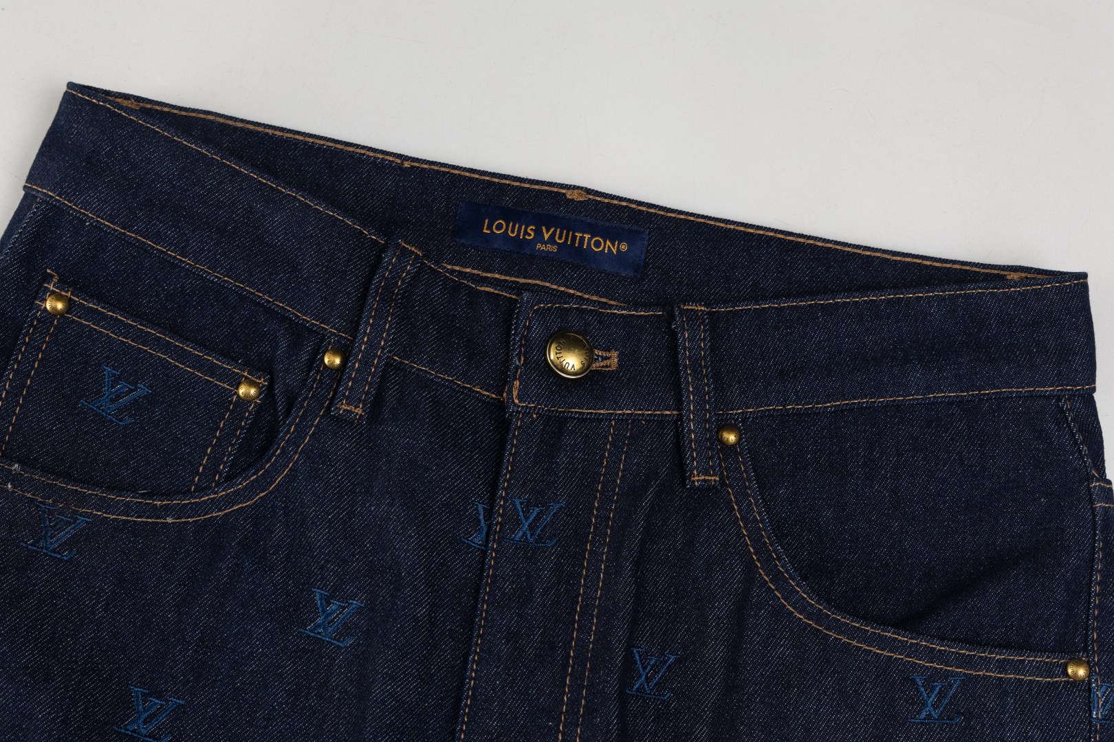 Louis Vuitton Embroidered Denim Pants（1AFY25）