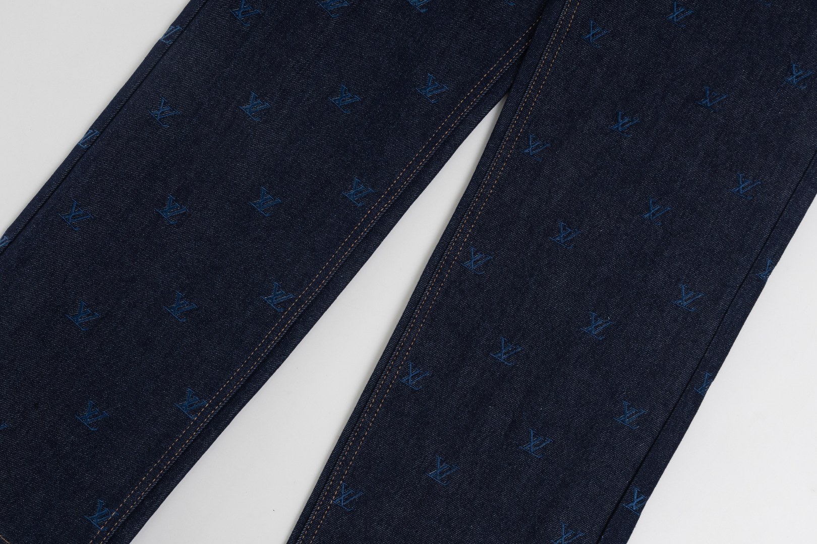 Louis Vuitton Embroidered Denim Pants（1AFY25）