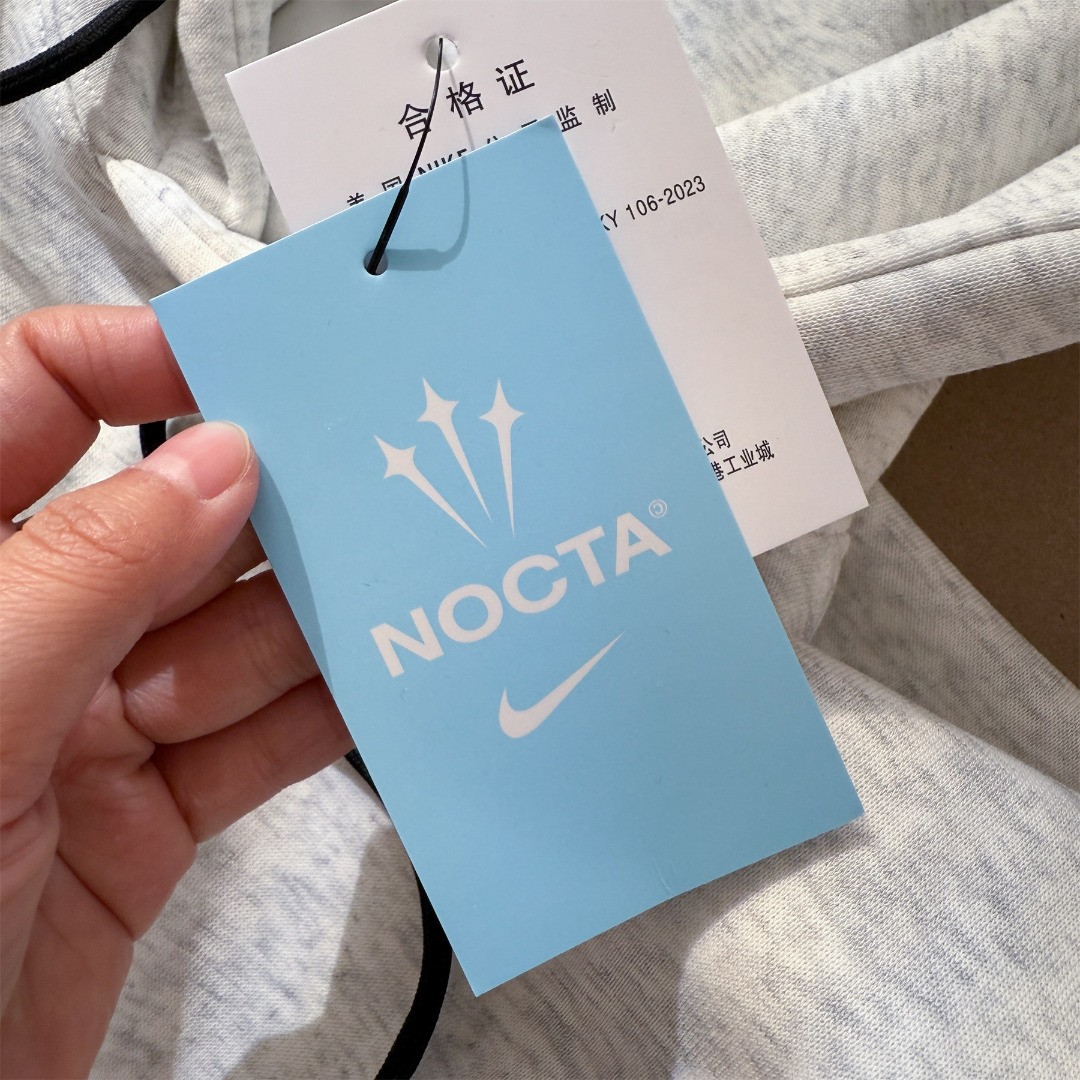 Nike x NOCTA Drake Hooded Sweatshirt with Fleece Lining (DX2839）