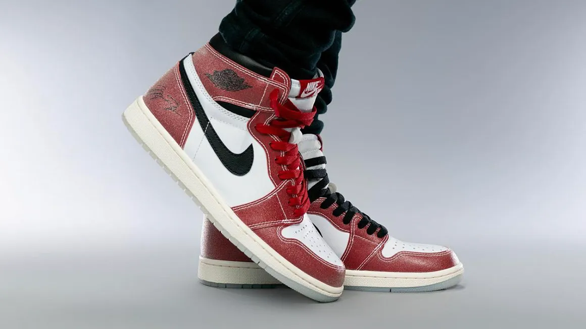 Trophy Room × Nike Air Jordan 1 High Trophy Room × Nike Air Jordan 1 High