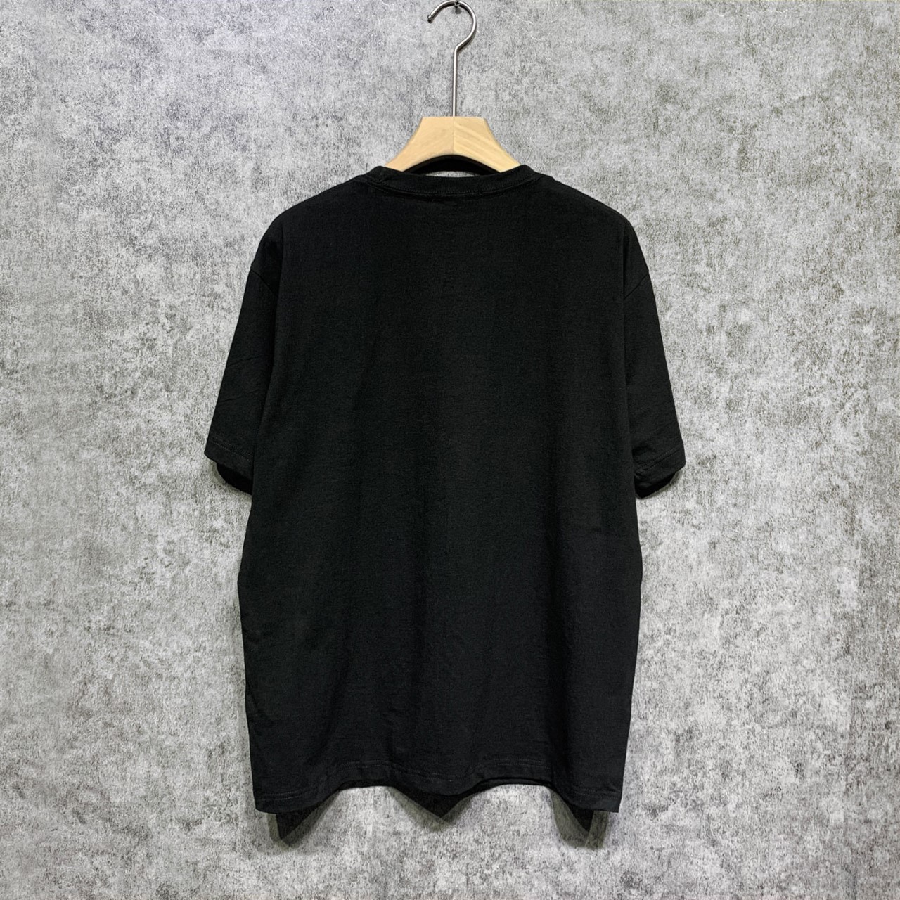 AMIRI T-Shirt (PS23MJG008-001）