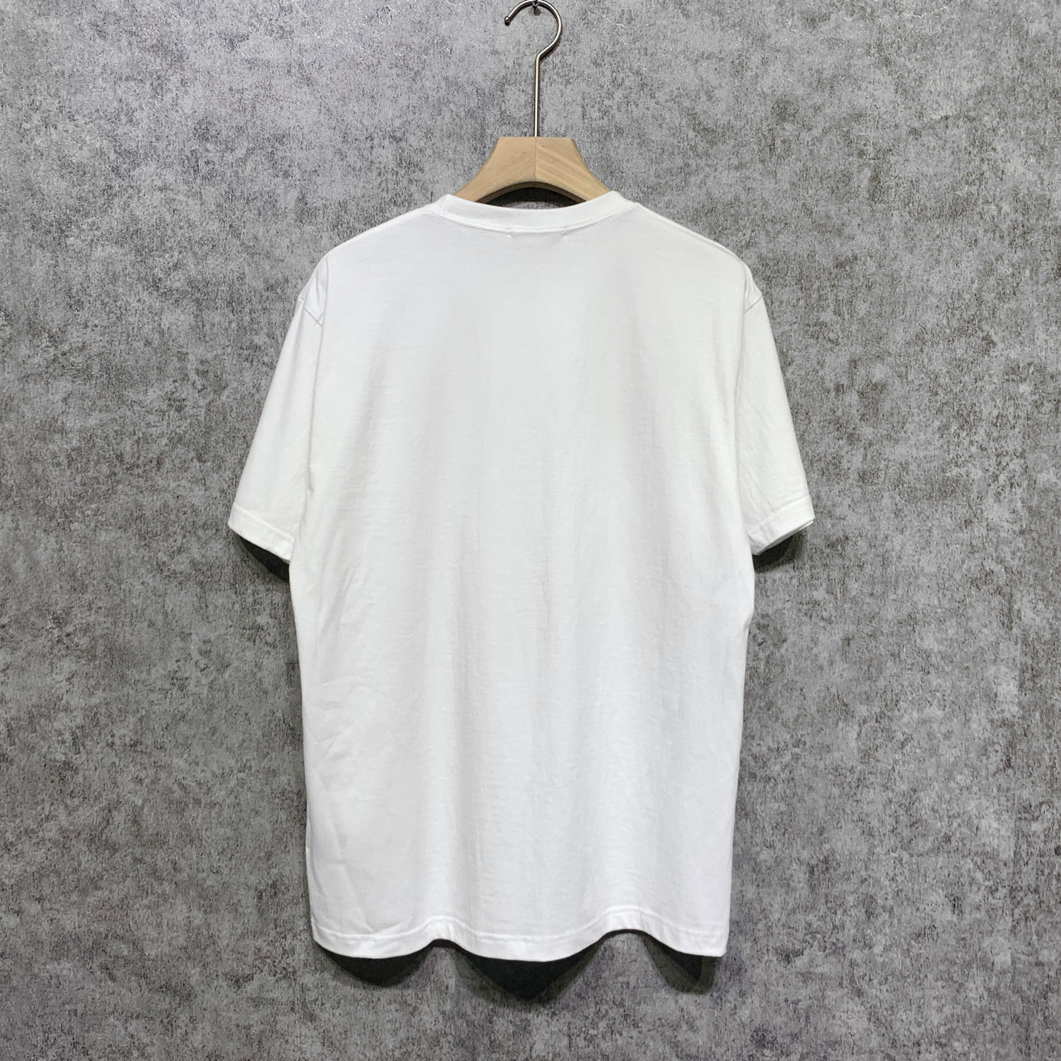 AMIRI T-Shirt (PS23MJG008-001）