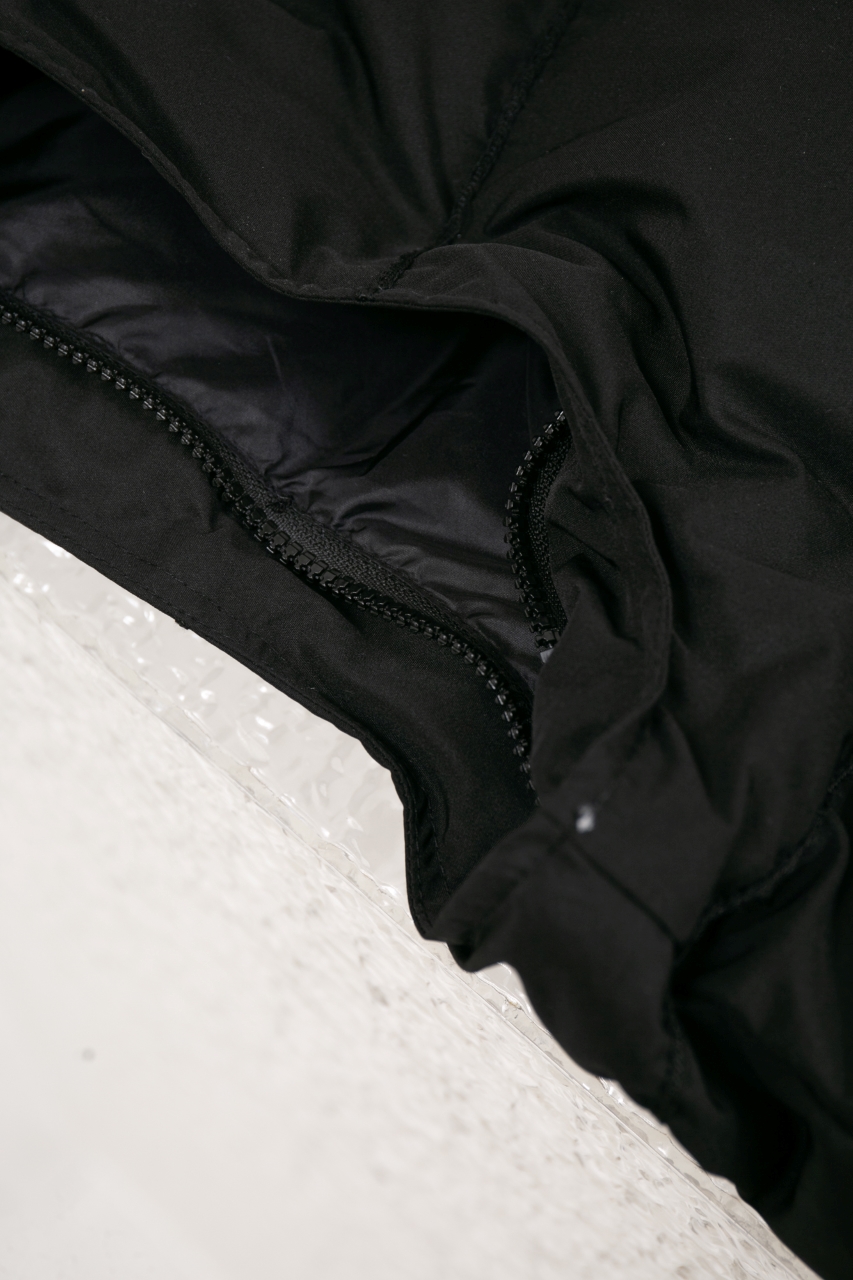 DIOR AND LEWIS HAMILTON puffer jacket（513C405B6265_C989）