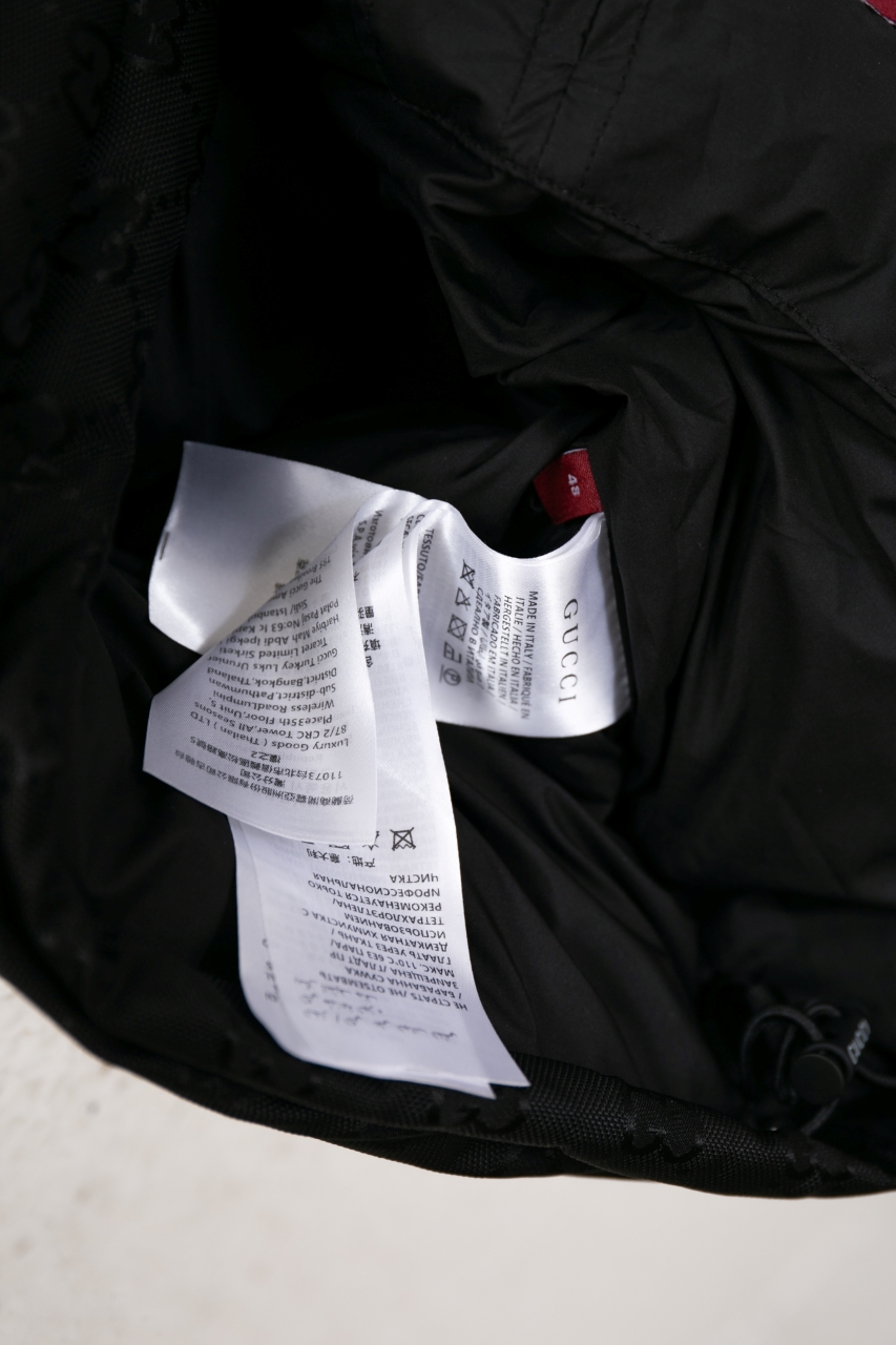 GUCCI nylon puffer jacket（794823Z8BUL1043）