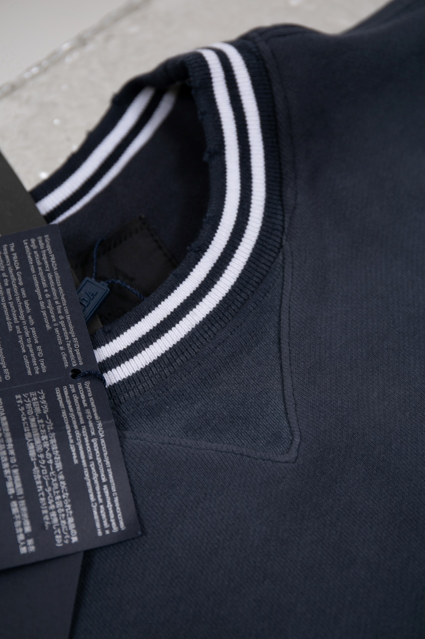 PRADA cotton sweatshirt (UJL69B_15CA_F0008_S_OOO）