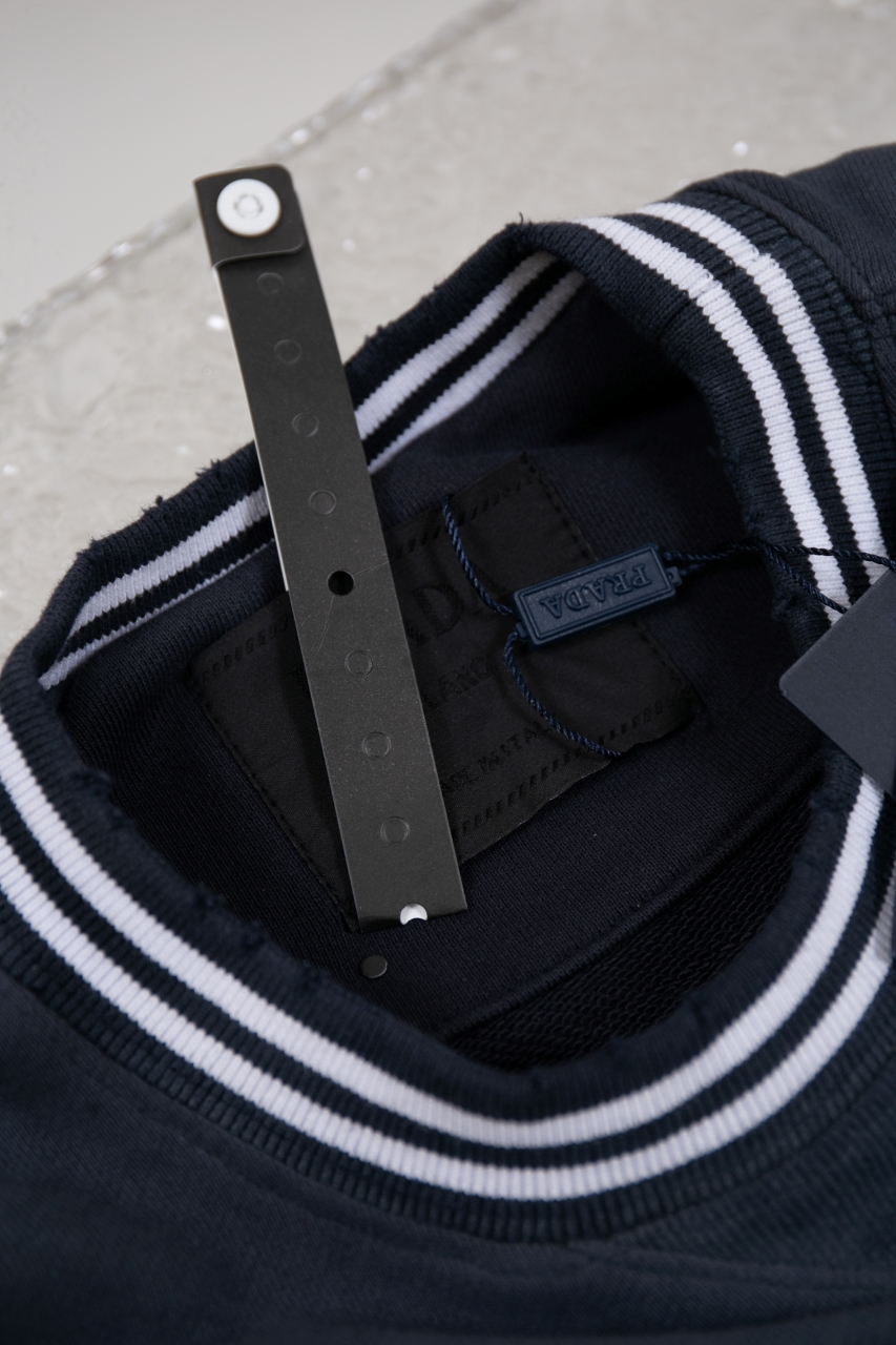 PRADA cotton sweatshirt (UJL69B_15CA_F0008_S_OOO）