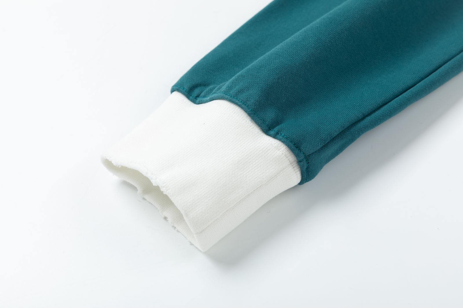 Amiri Vintage Oversized Hoodie (AMJYHD1037-001）