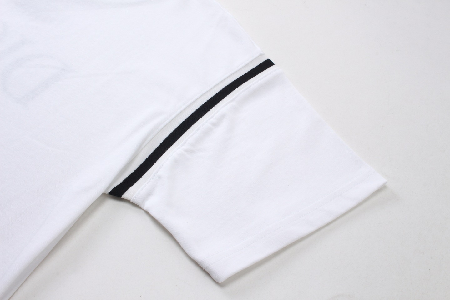 DIOR logo T-shirt（413J640A0849-C580）