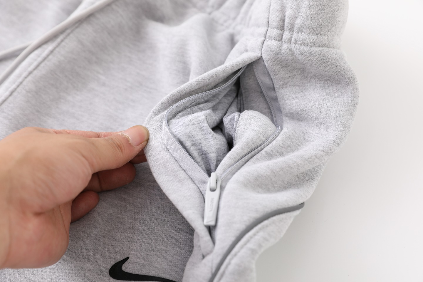 NOCTA Fleece CS Tracksuit Bottoms（FN7661-063）