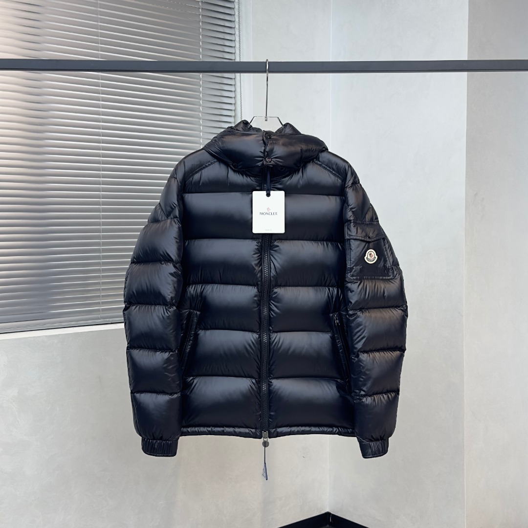 Moncler maya series solid color lacquered down jacket“BLACK Moncler maya series solid color lacquered down jacket“BLACK