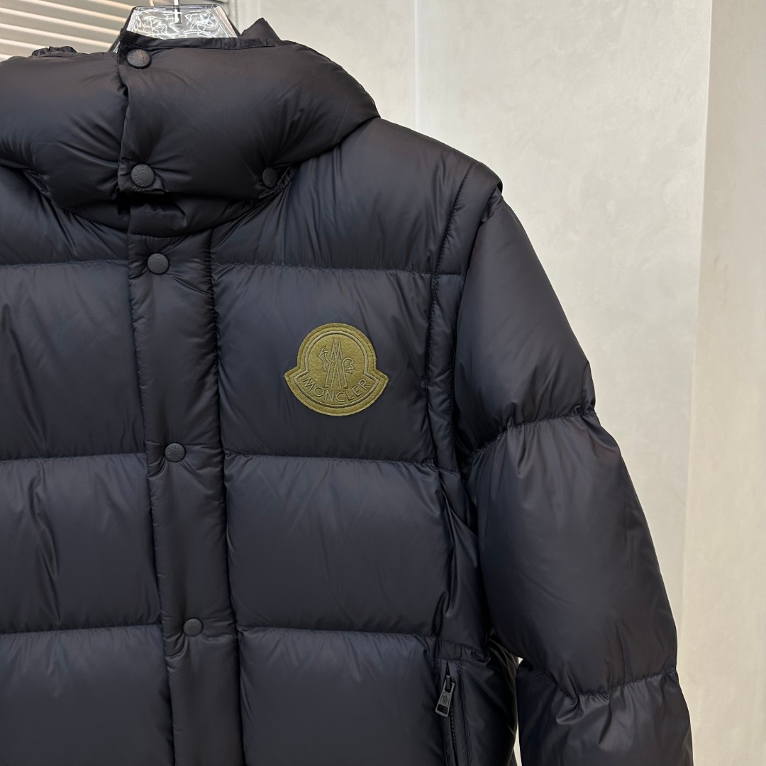 MONCLER Cyclone men's two-in-one hooded short down jacket（K20911A00239596RD997）