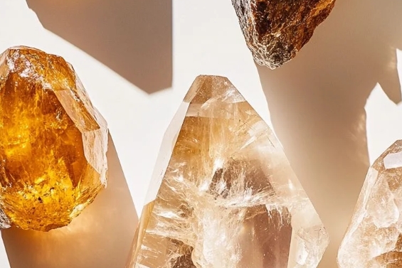 Which Stone Is Good for Money? Which Crystal Is Good for Wealth?-OwniCrystos