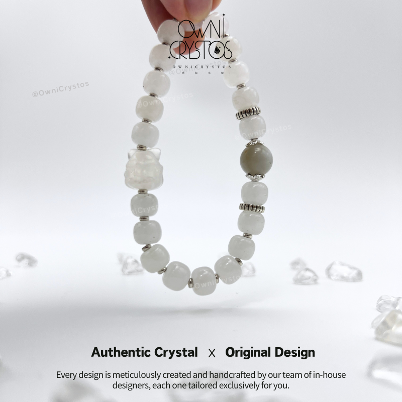 Nine Tail Fox Natural crystal white Marble Moonstone Agate for woman gift present