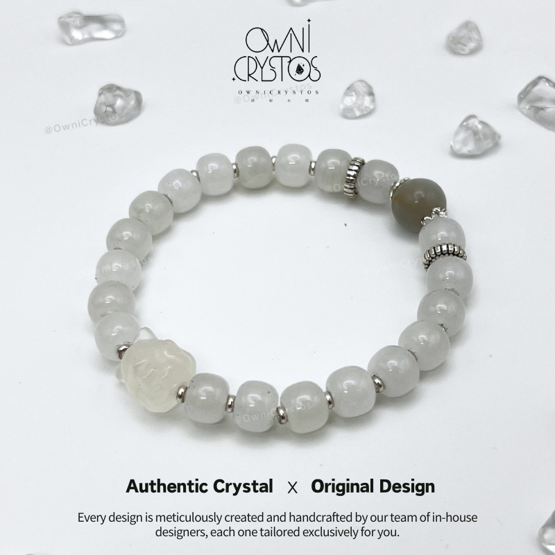 Nine Tail Fox Natural crystal white Marble Moonstone Agate for woman gift present