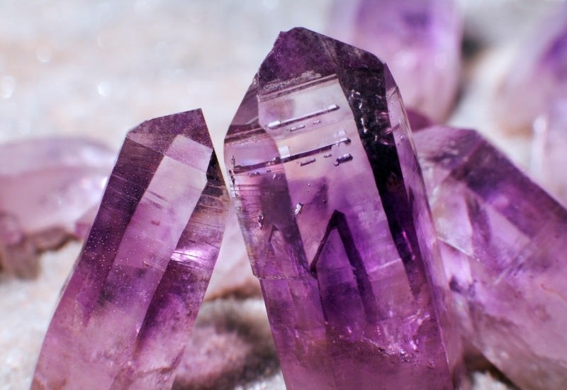 Amethyst Purple Stone Meaning: Healing Properties & Uses &ndash; MindfulSouls
