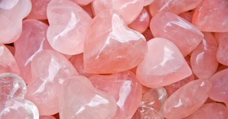 8 Magical Rose Quartz Benefits for Love & Relationships in Singapore-OwniCrystos