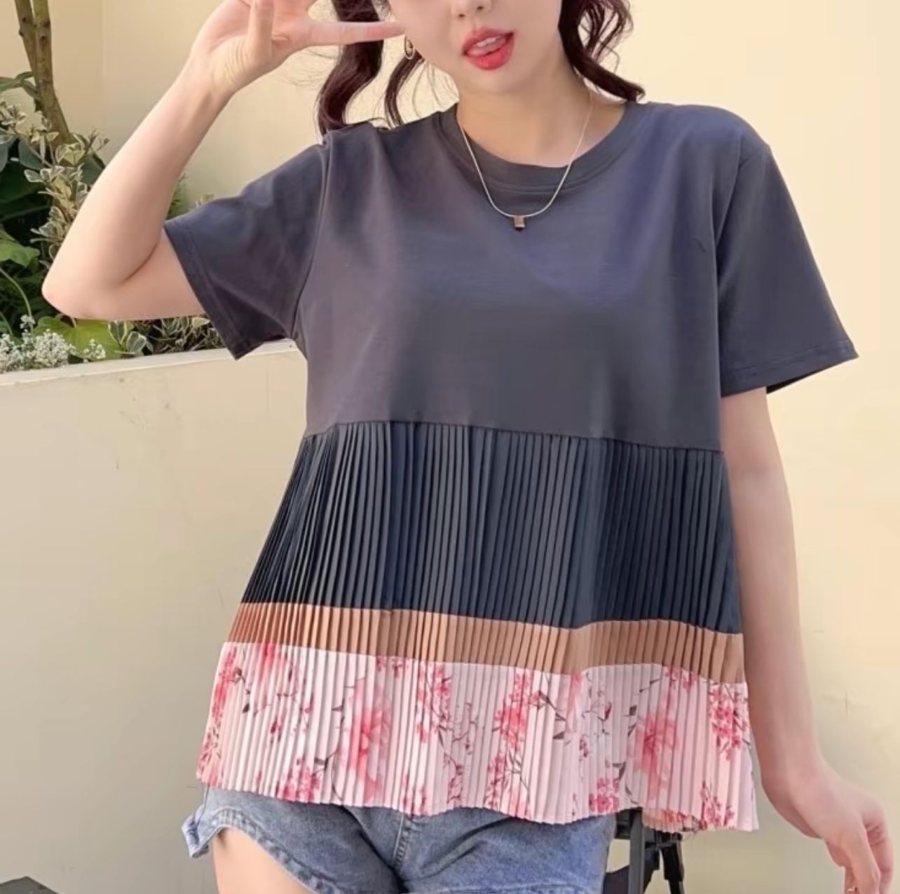 HC Pleated Flora Top