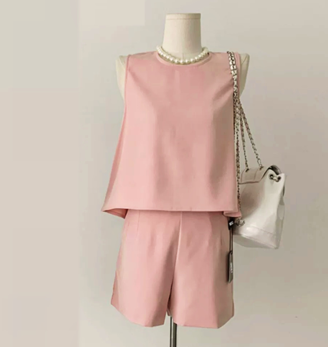 Dora Sleevesless Set