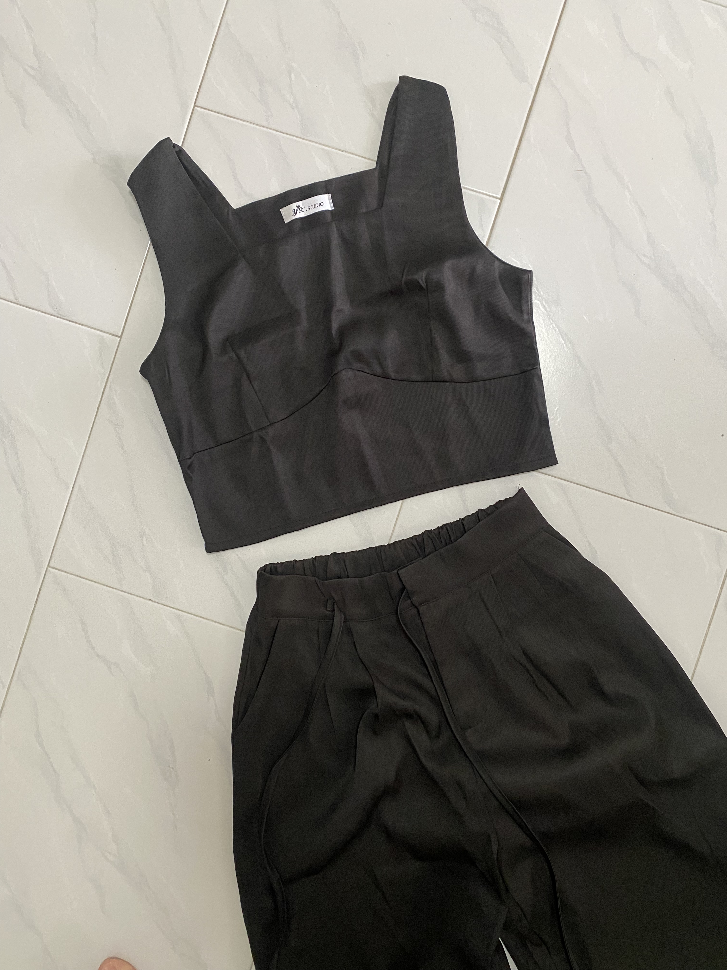 Sleeveless Top & Long Pants Set