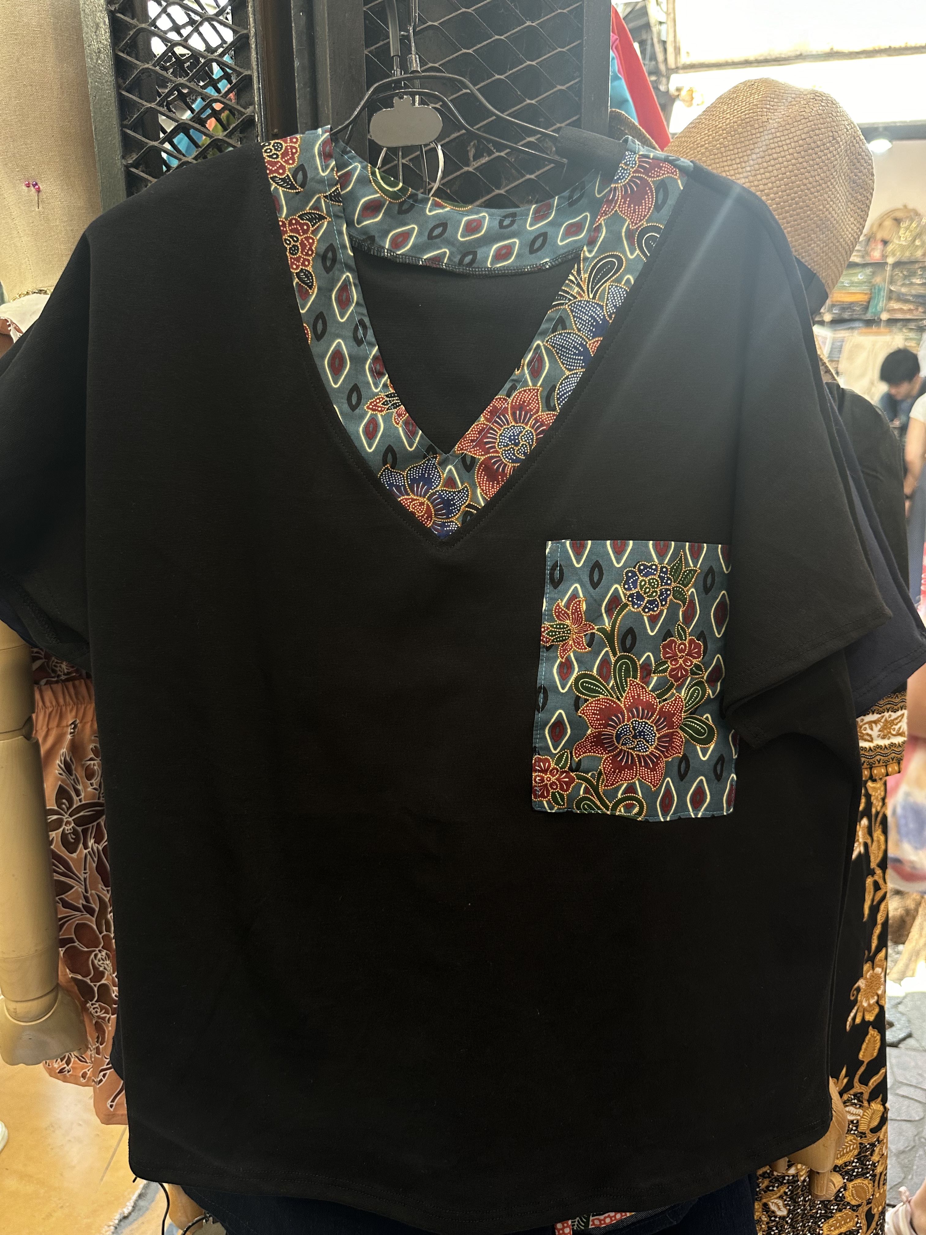 Si Batik Casual V Neck Top (4 Colours)