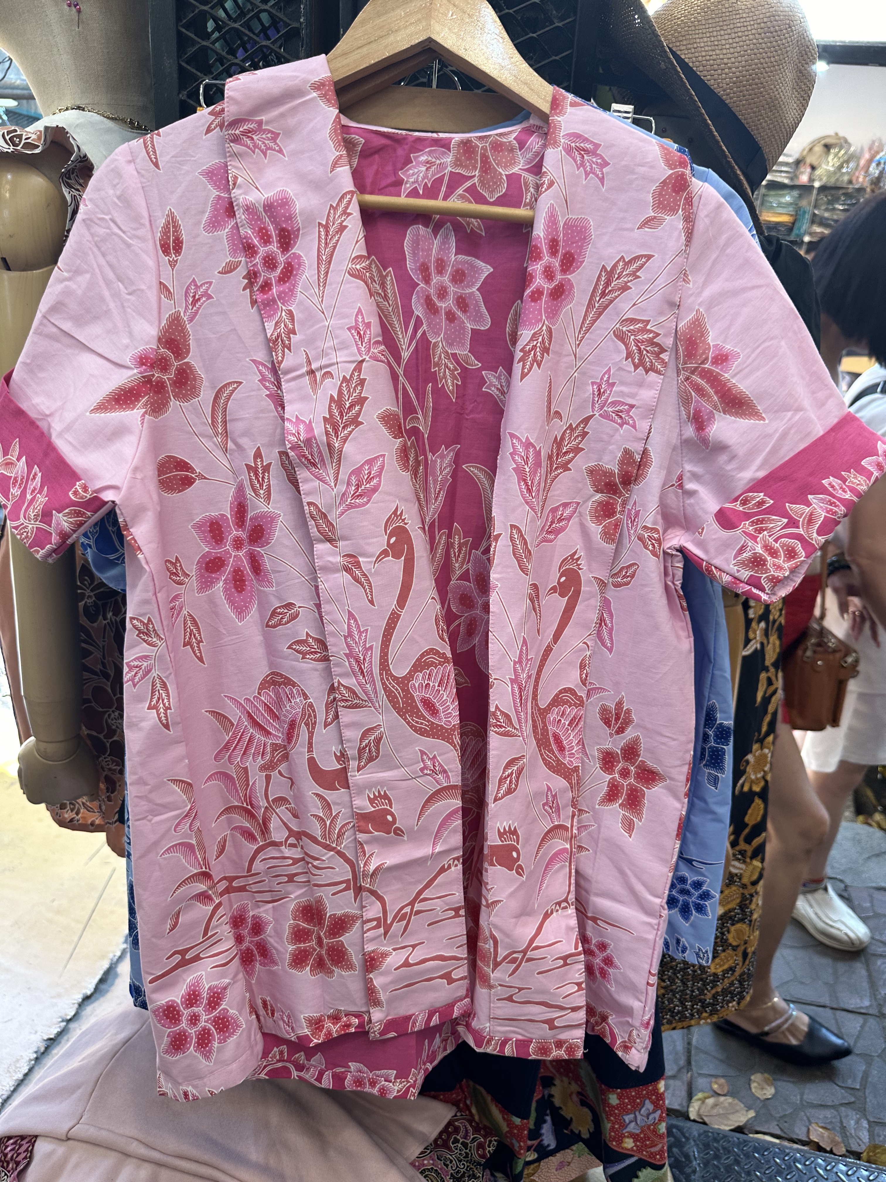 Si Batik Outerwear Design 4