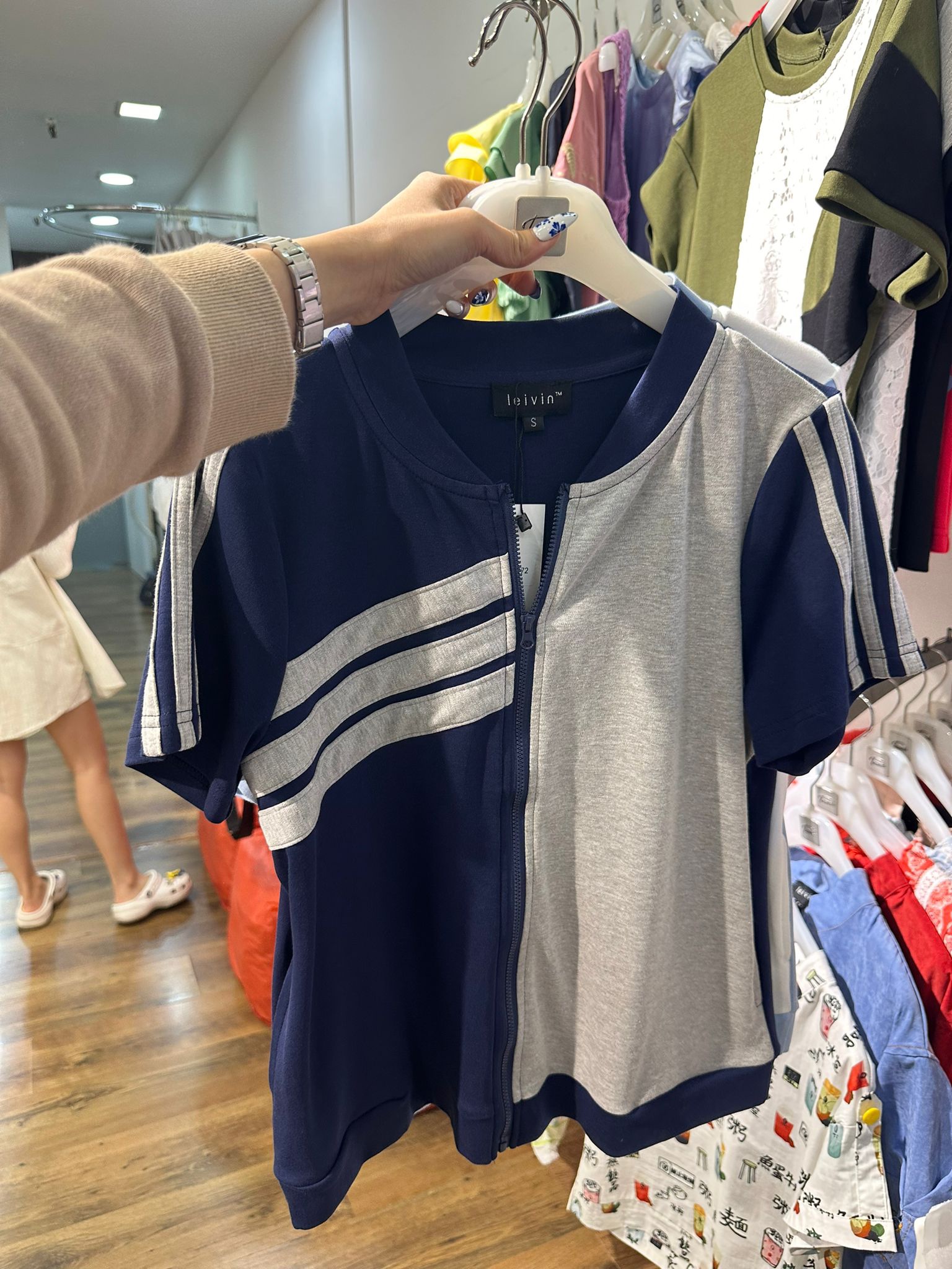 TL Stripe Zipped Top