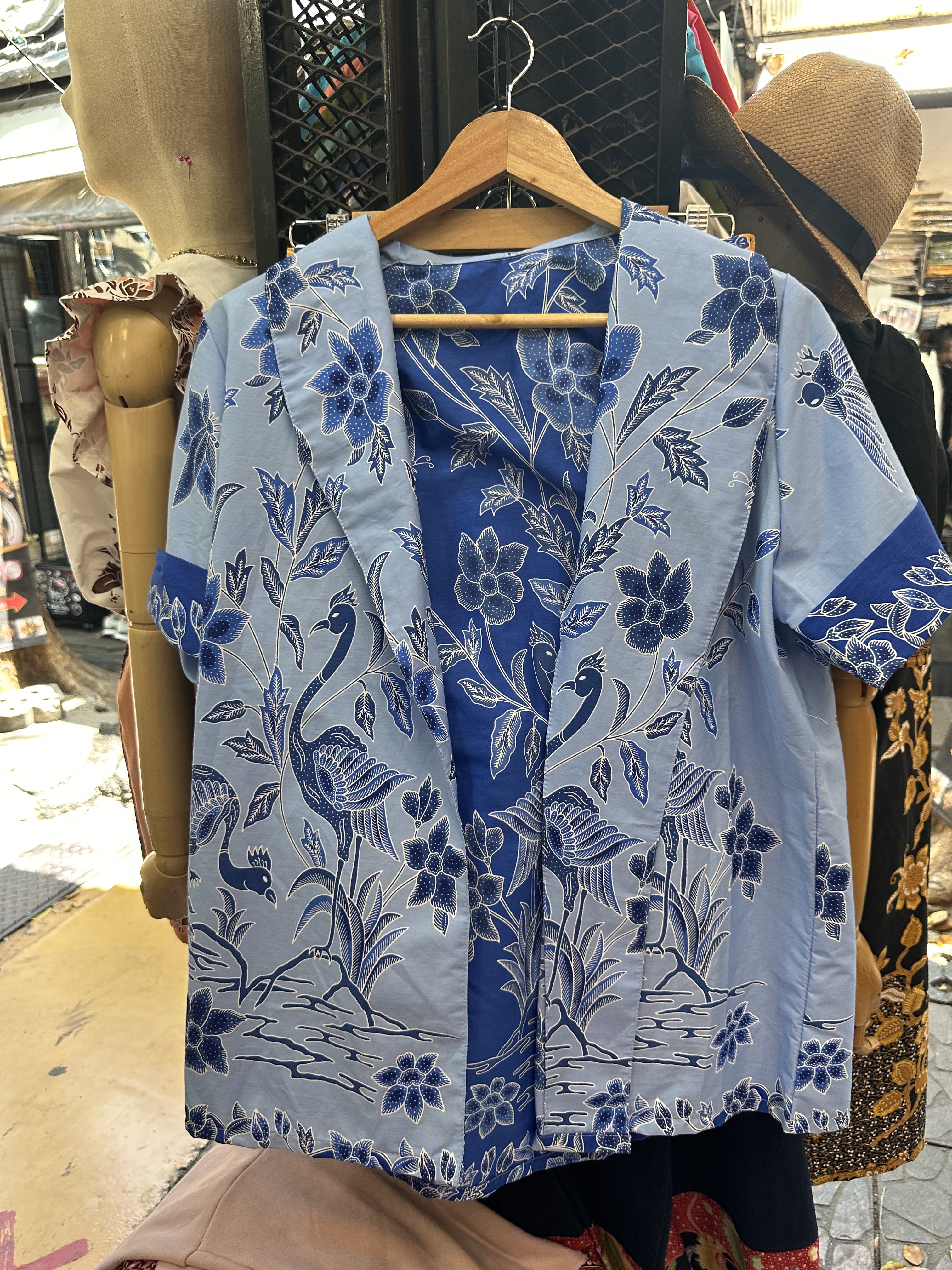 Si Batik Outerwear Design 4