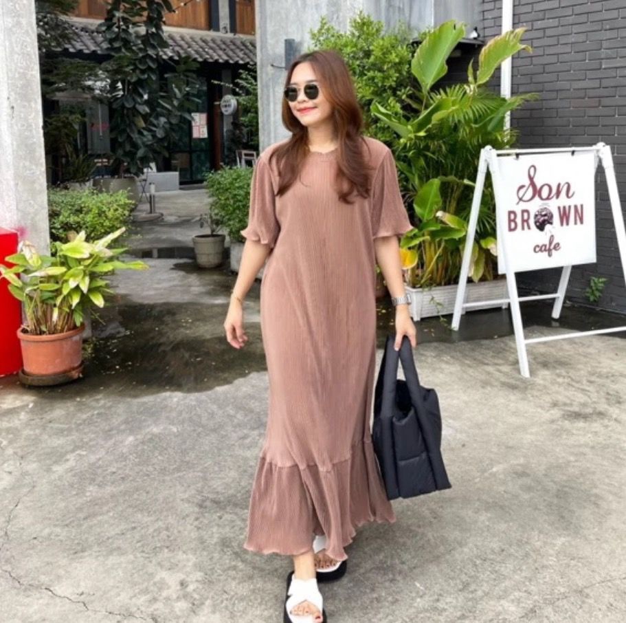 HN Pleated Long Dress Oversized