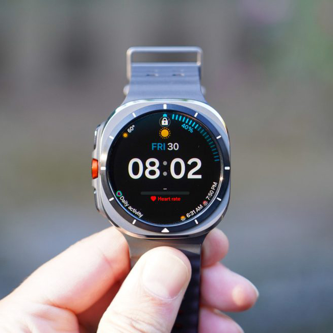 New 47mm Z7 Smart Watch [1.46'' AMOLED Screen, IP68 Waterproof]