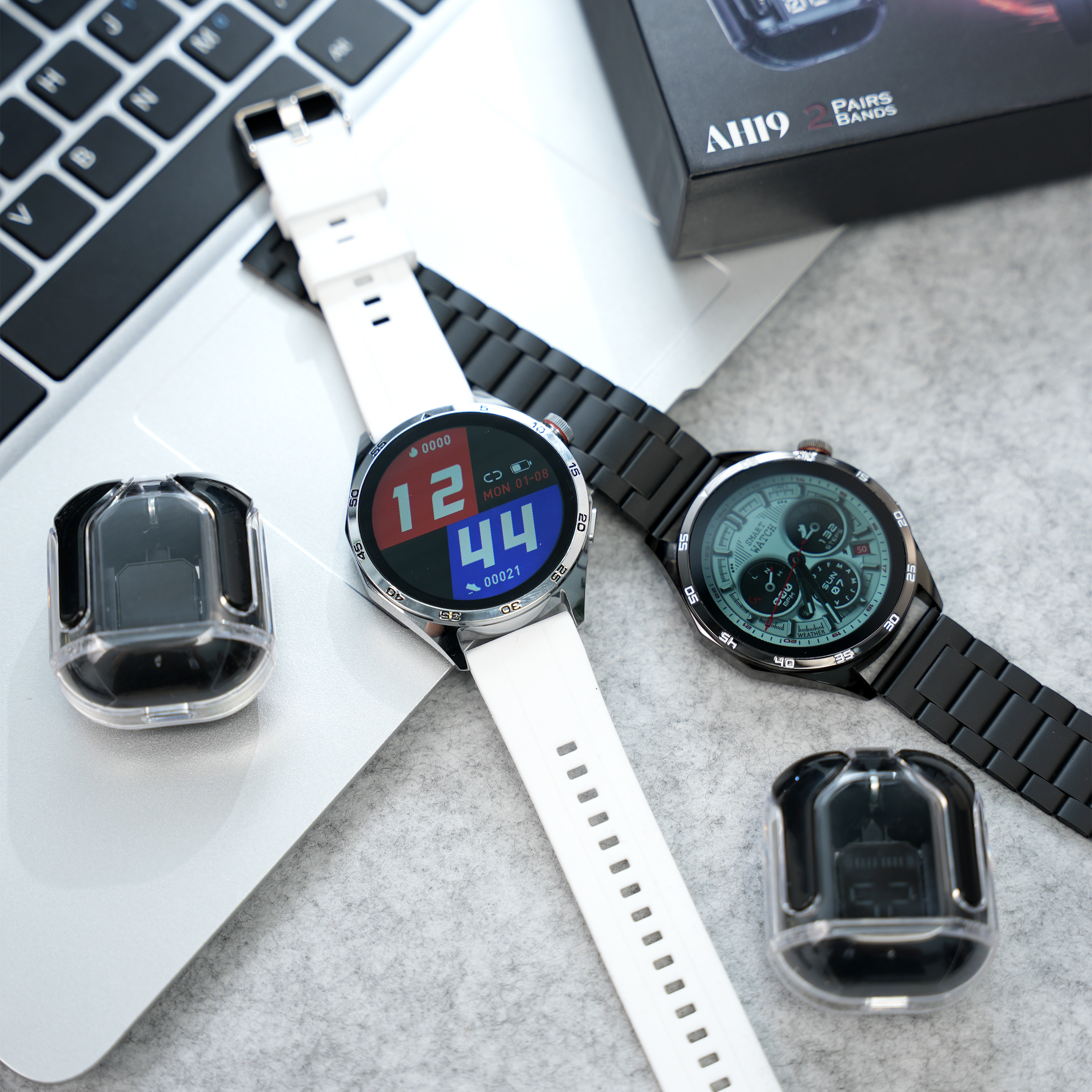  Best Gift Combo Smart Watch & Earphone