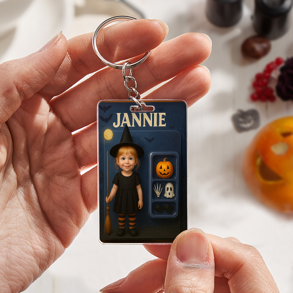 Custom 3D Effect Action Figure Pack Packaging Personalized Acrylic Skull Keychain Gift for Halloween - 