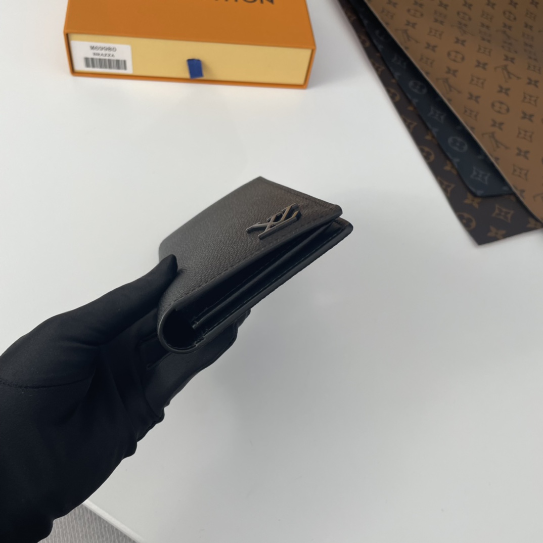 ルイ・ヴィトン ポルトフォイユ・ブラッザ カーフスキン 財布コレクション