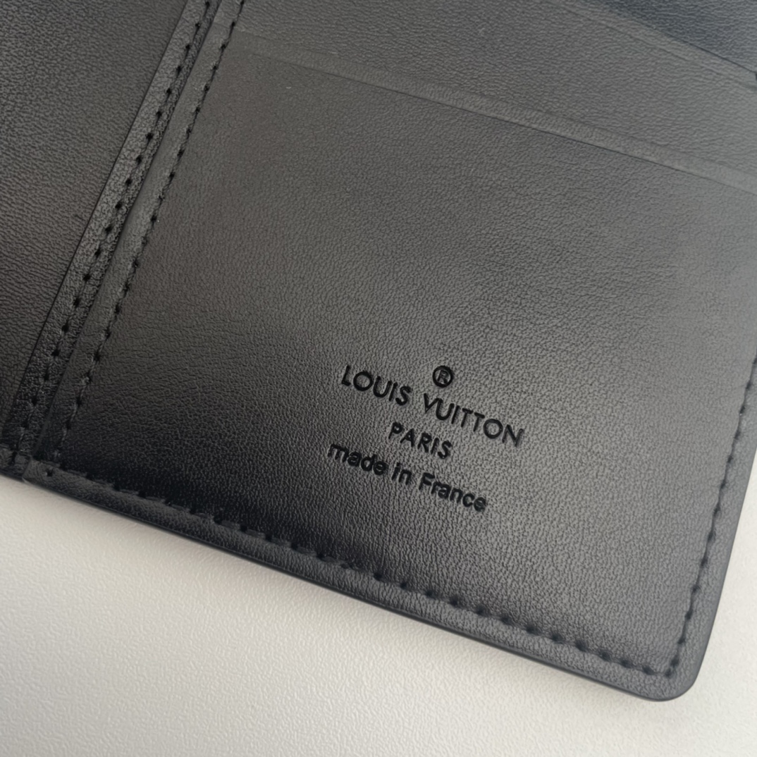 ルイ・ヴィトン ポルトフォイユ・ブラッザ カーフスキン 財布コレクション