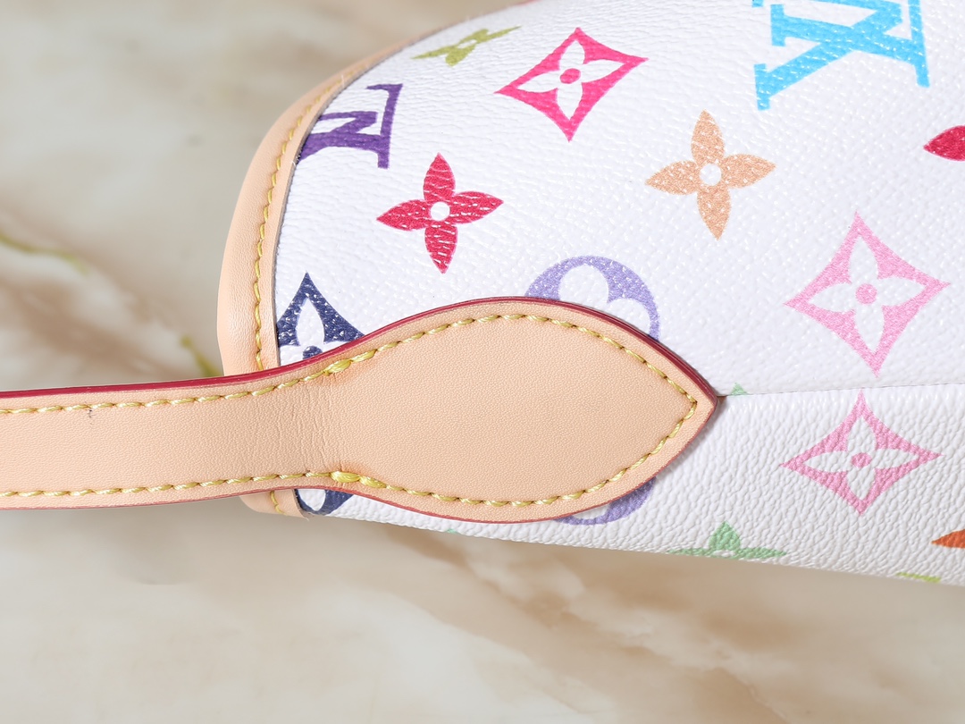 🌟大人気定番！LOUIS VUITTON モノグラム ショルダーバッグ🌟