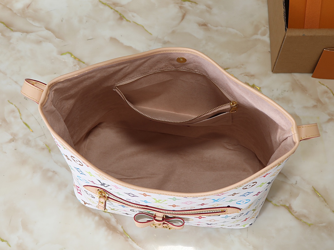 🌟大人気定番！LOUIS VUITTON モノグラム ショルダーバッグ🌟