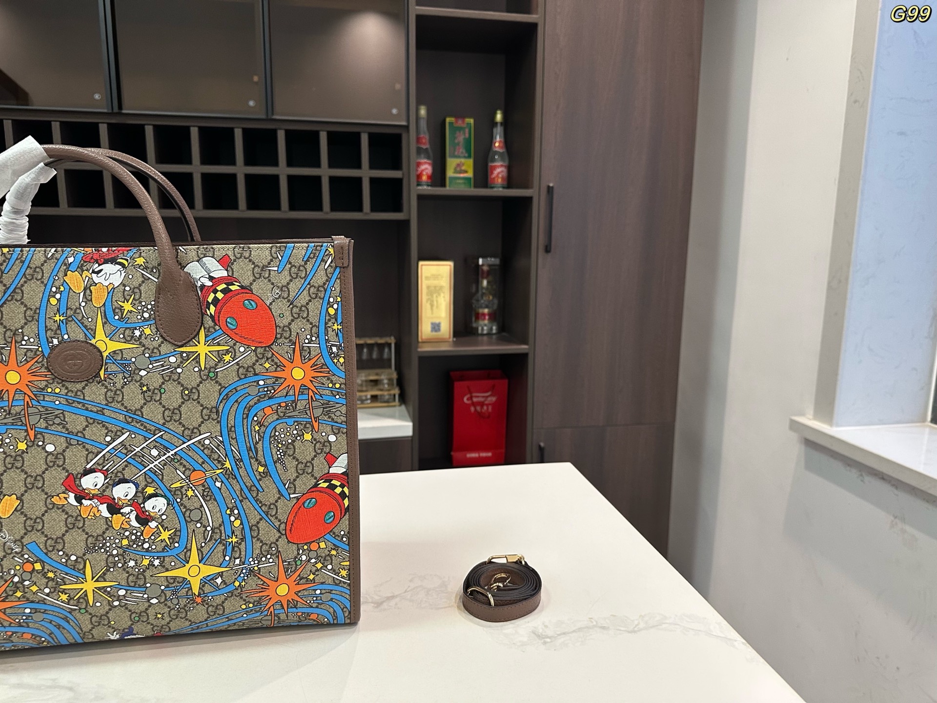 Gucci トートバッグ 42*33cm 新色復古デザイン 万能百搭 大容量ハンドバッグ