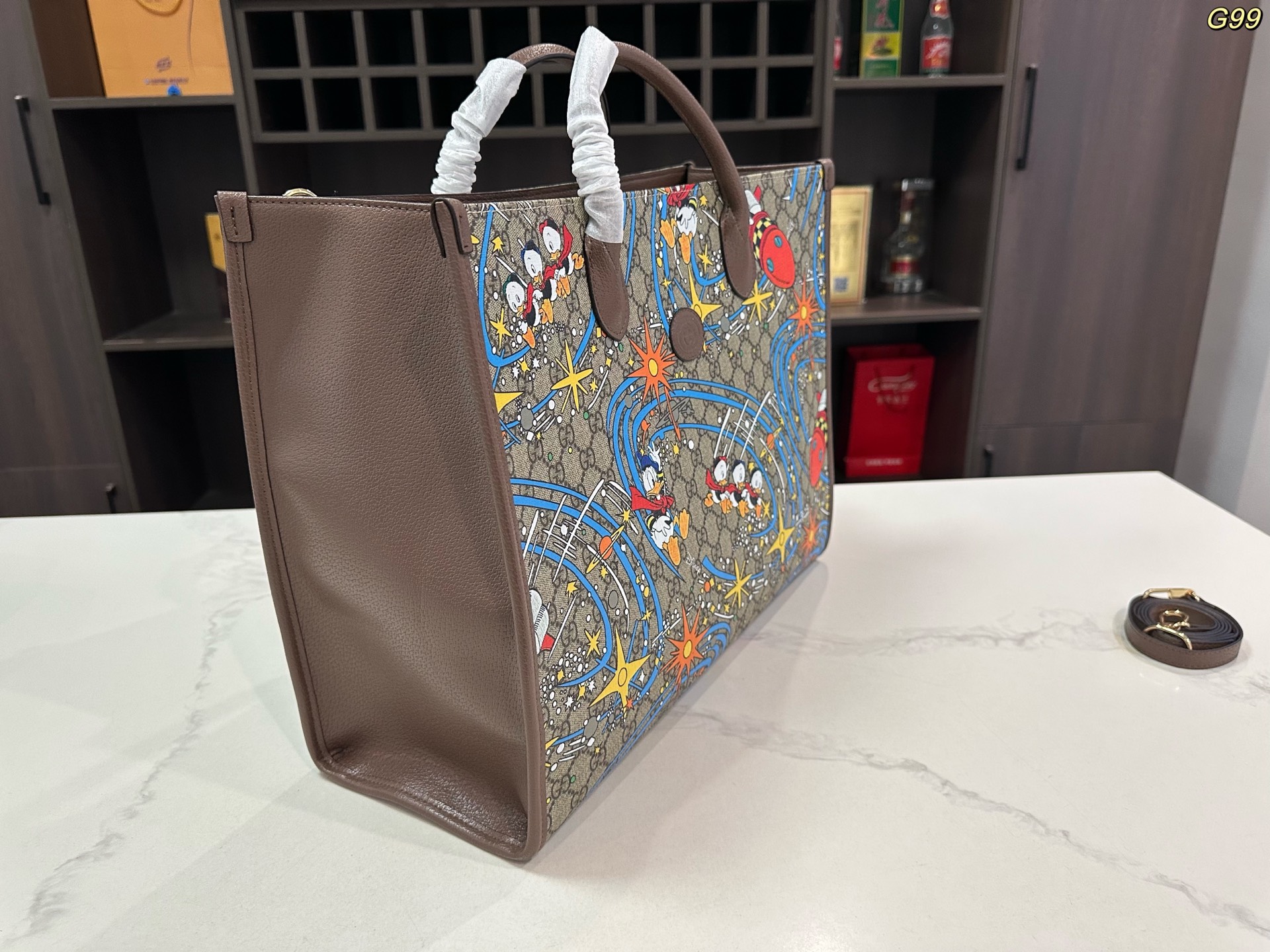 Gucci トートバッグ 42*33cm 新色復古デザイン 万能百搭 大容量ハンドバッグ
