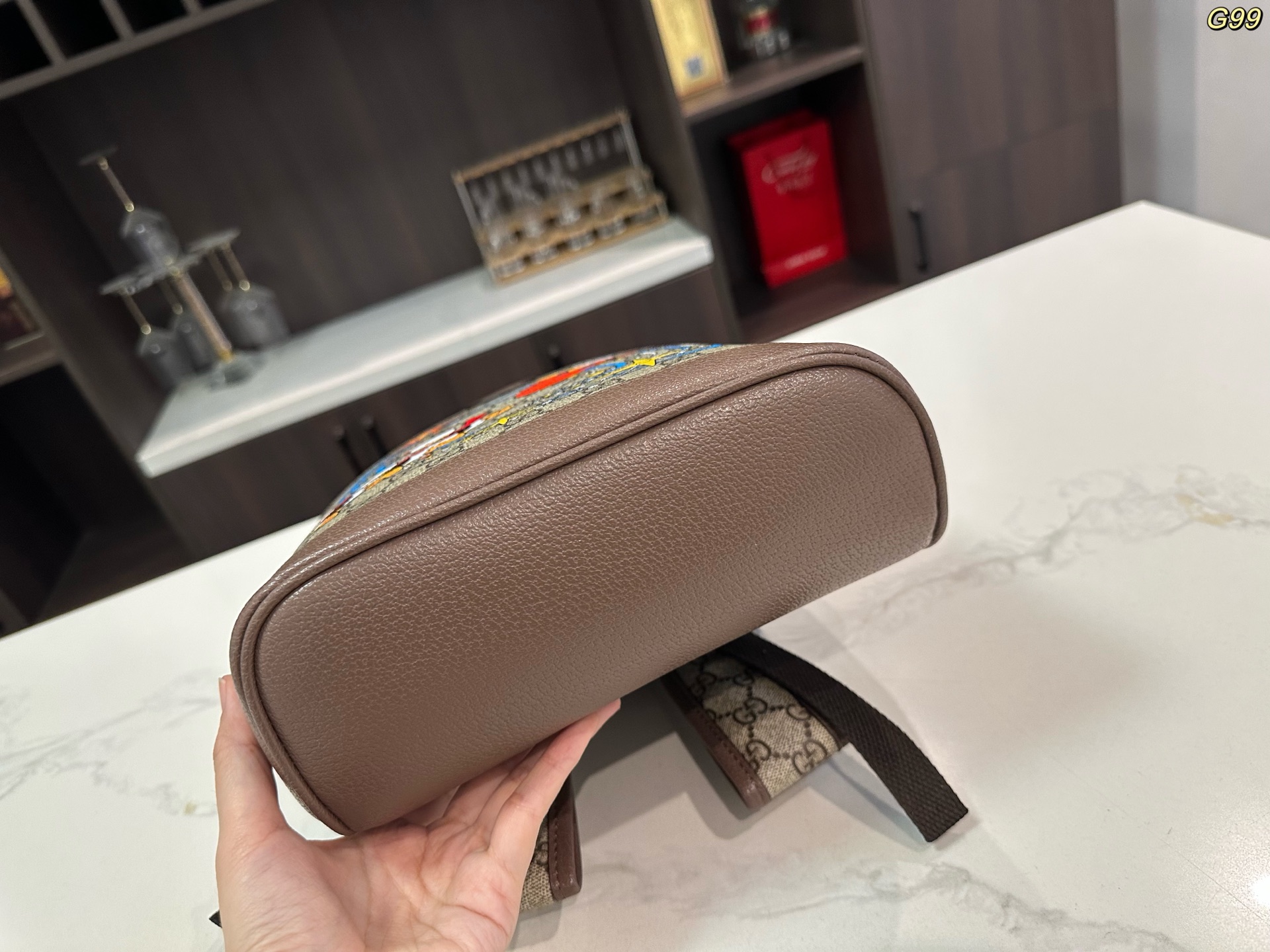 Gucci Disney コラボレーションシリーズ ドナルドダックGGプリントバックパック 30*22cm ユニセックス リュックサック