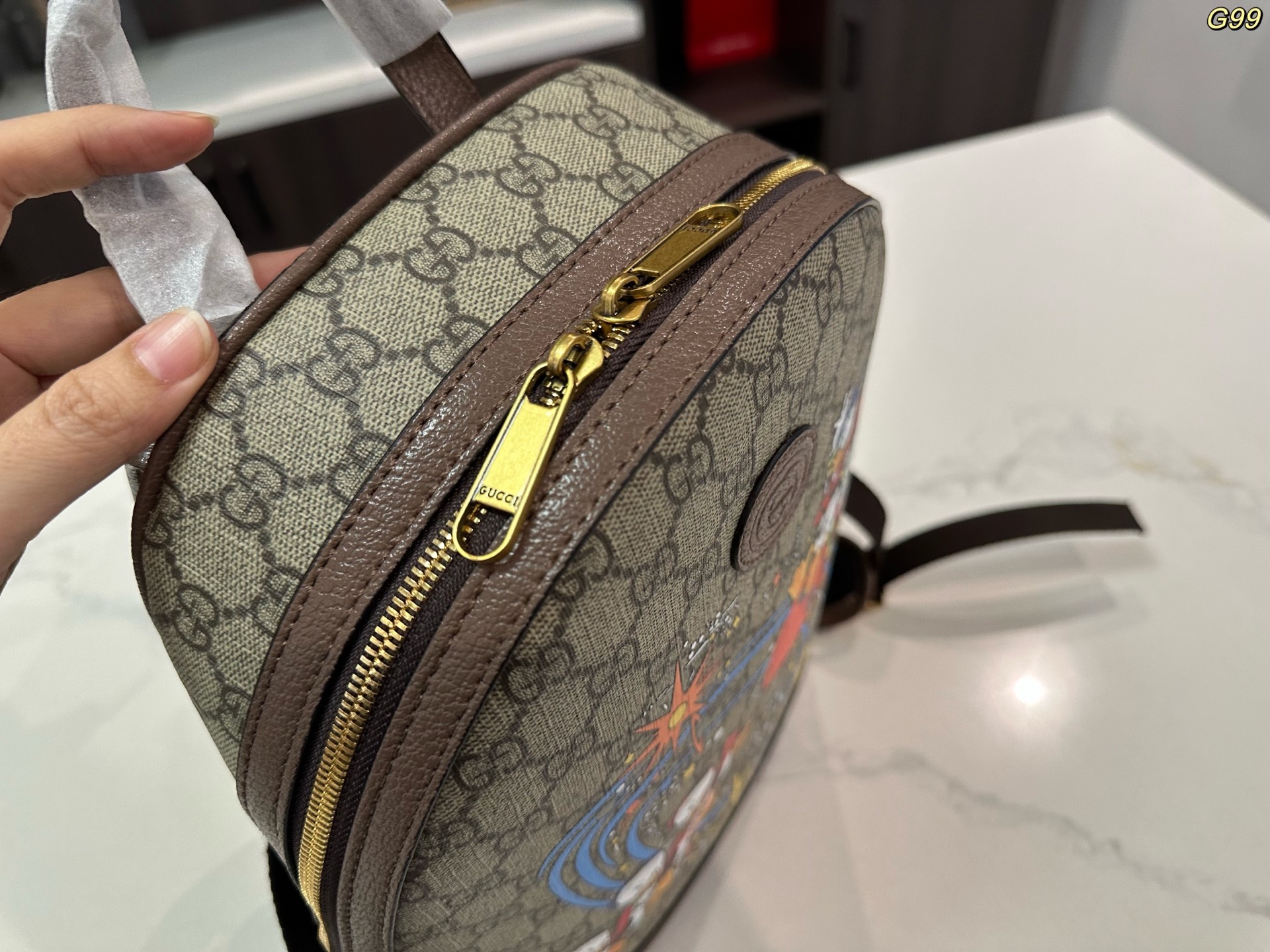 Gucci Disney コラボレーションシリーズ ドナルドダックGGプリントバックパック 30*22cm ユニセックス リュックサック