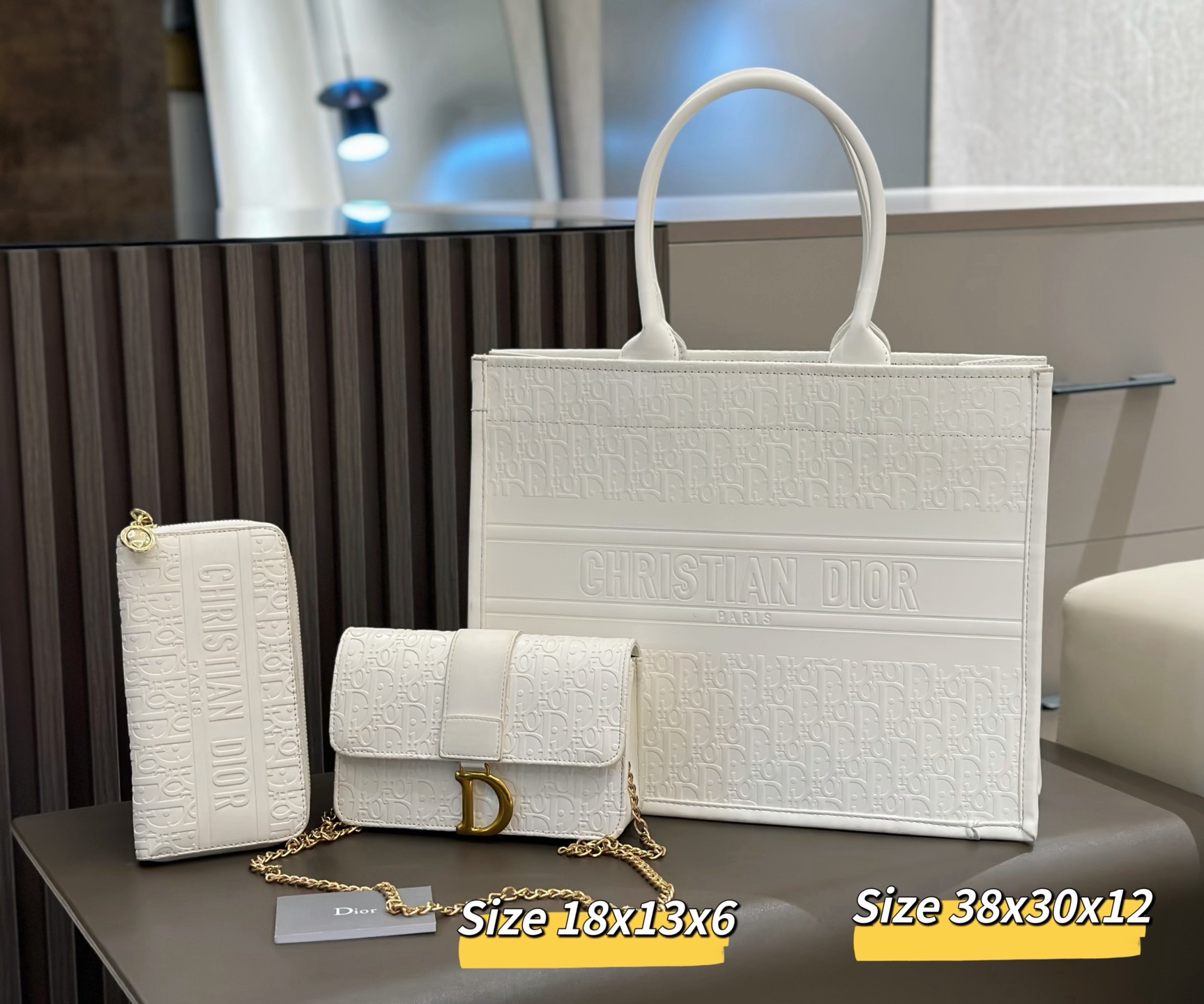 ✨ 高級感溢れる定番柄で、日常使いからギフトまで万能に活躍✨