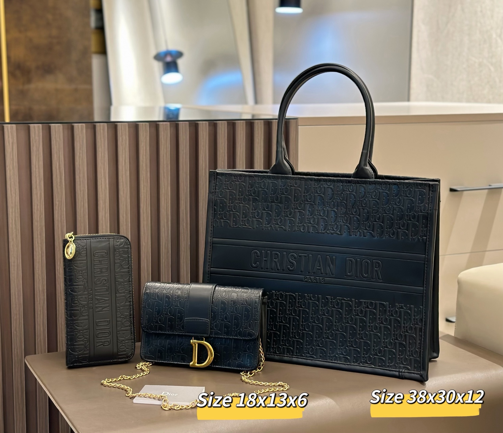 ✨ 高級感溢れる定番柄で、日常使いからギフトまで万能に活躍✨