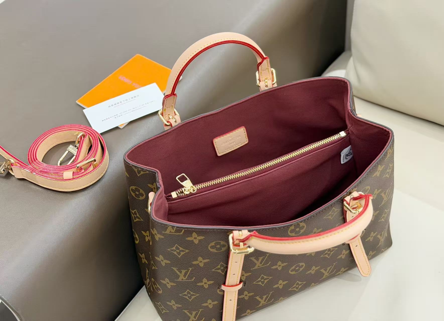 🔥ルイ・ヴィトン新発売！2 タイプ 3 点セット驚き登場🔥