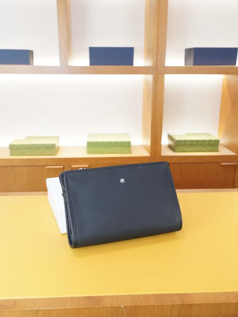 🇩🇪MONT BLANC モンブラン  全世界が争う定番ハンドバッグ✨ 公式サイト同期モデルが超レア登場！