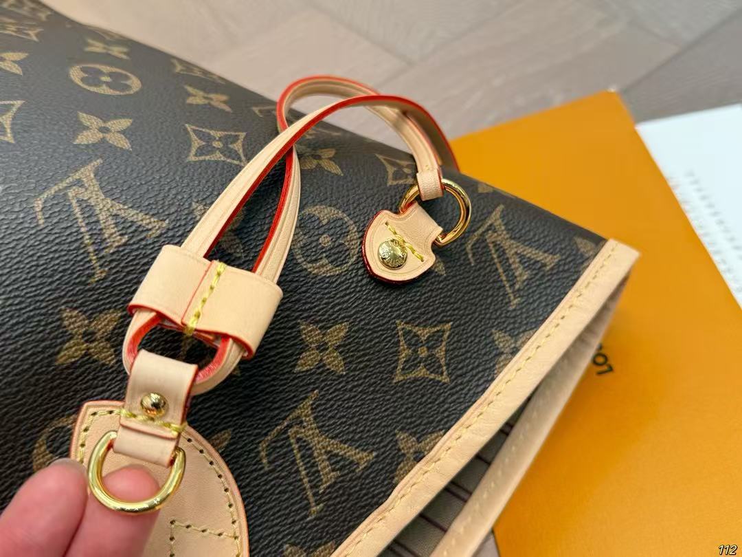 【大特価】ルイ・ヴィトン モノグラムトートバッグ ミッキーウォレット・ポーチ・スカーフ 3 点プレゼント