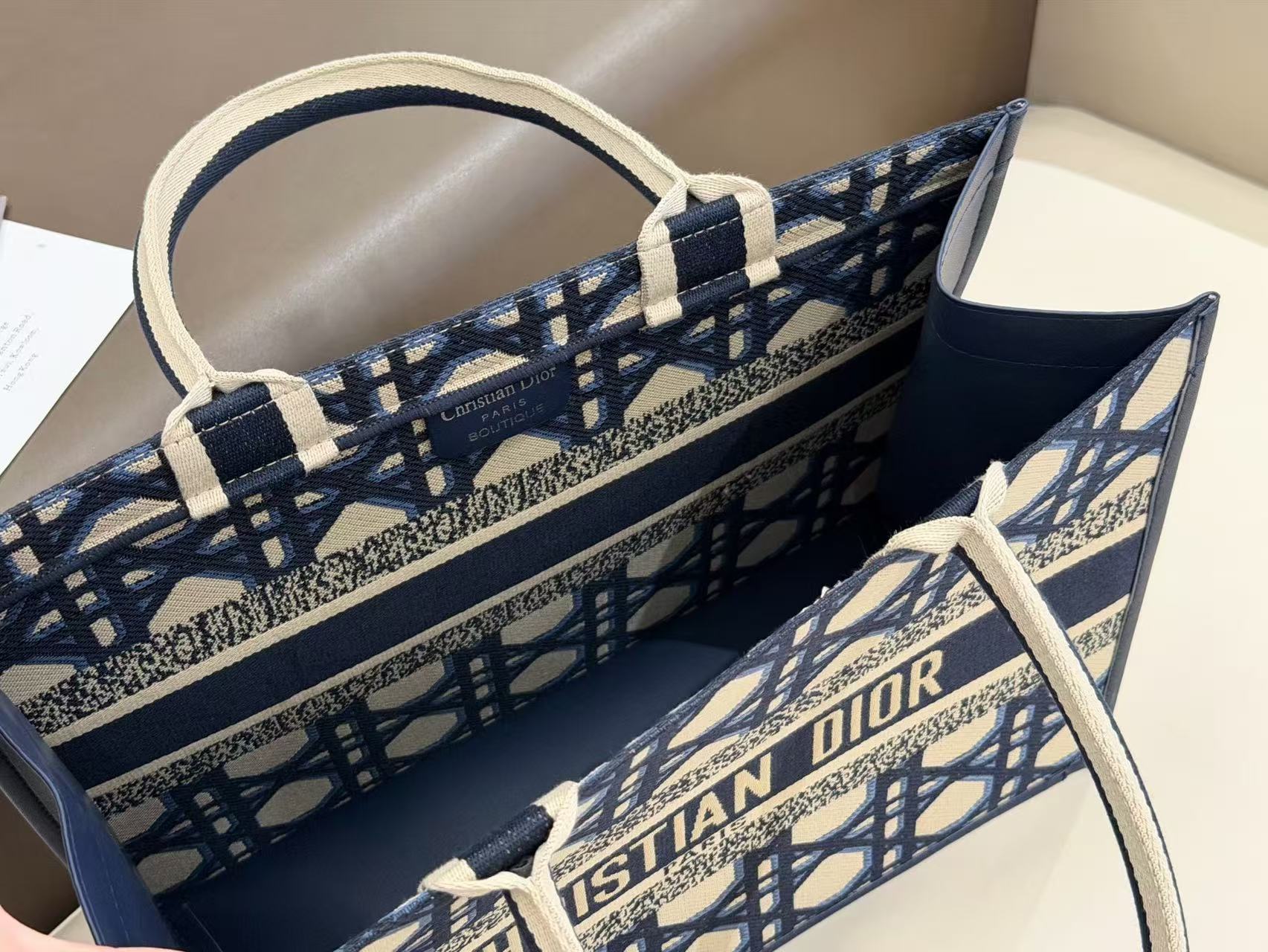 🔥クリスチャン・ディオール新発売！3 点セット驚き登場🔥