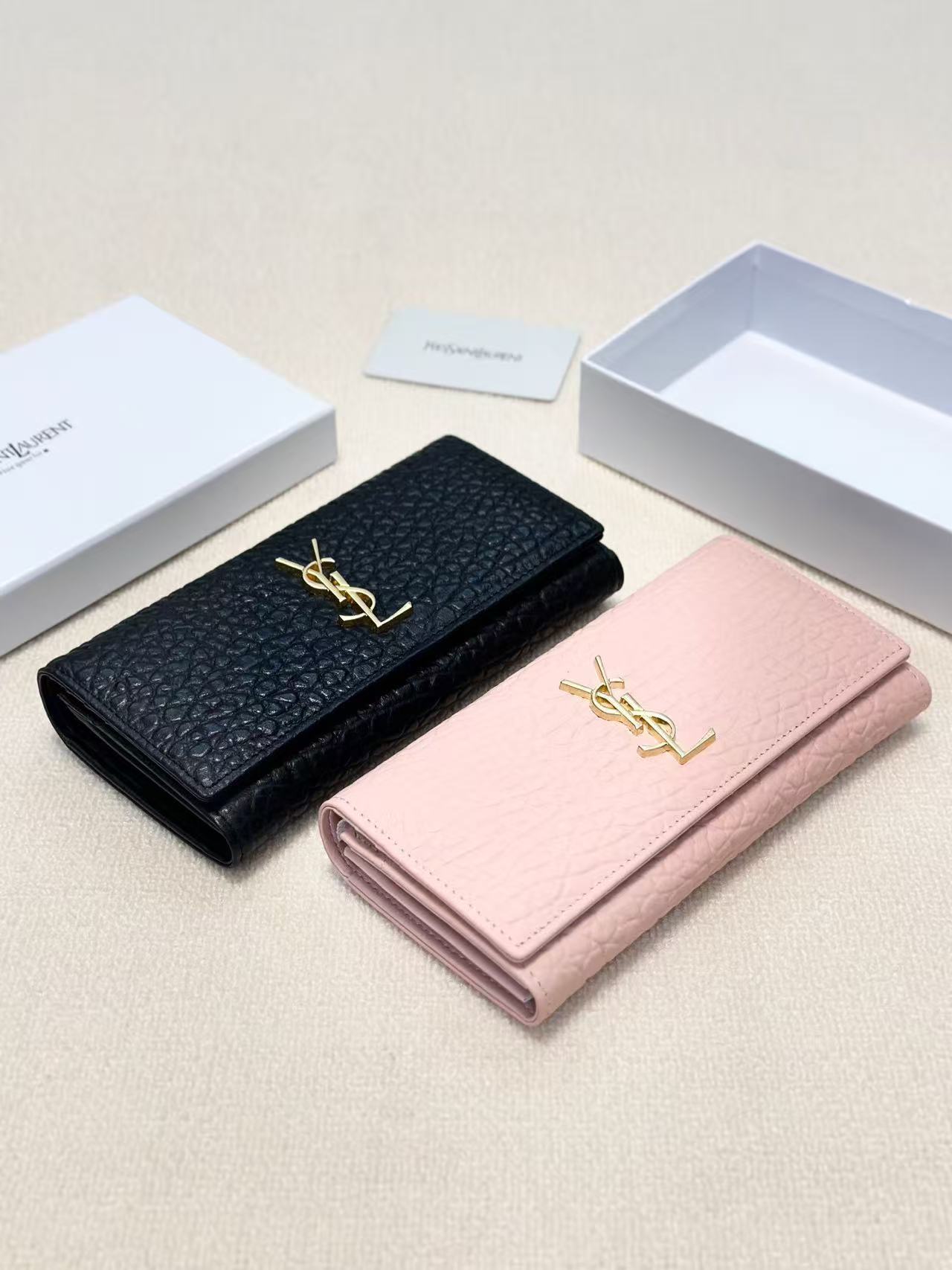 ✨YSL 聖羅蘭🆕新款財布登場！✨