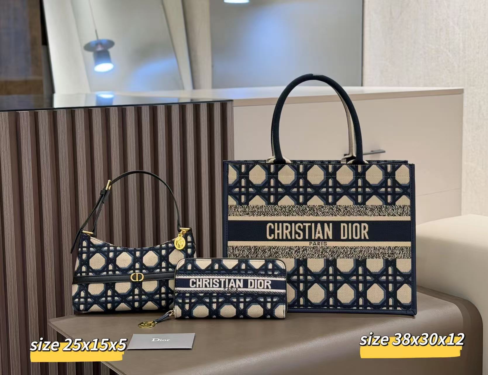 🔥クリスチャン・ディオール新発売！3 点セット驚き登場🔥