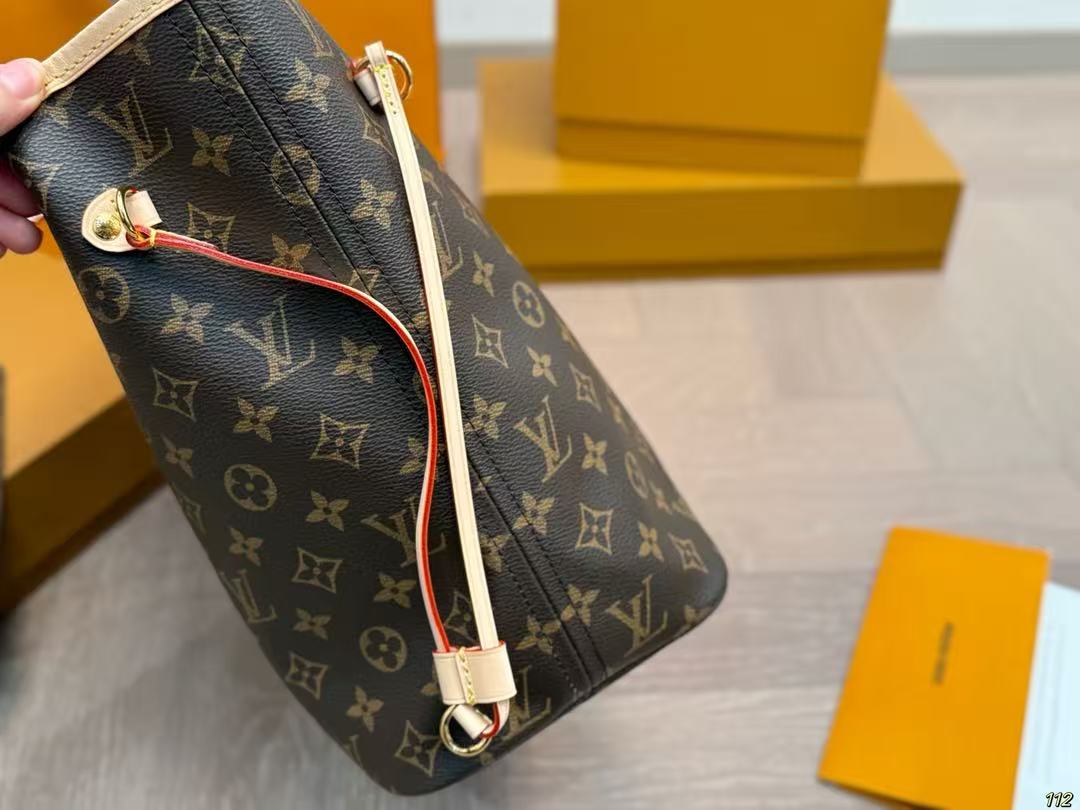 【大特価】ルイ・ヴィトン モノグラムトートバッグ ミッキーウォレット・ポーチ・スカーフ 3 点プレゼント