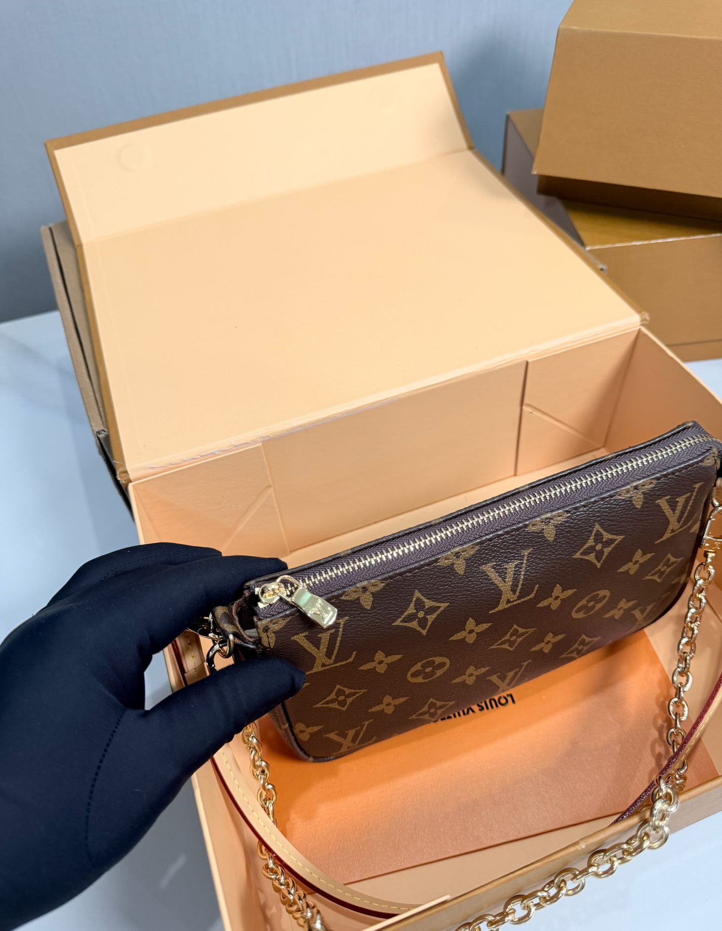 🔥ルイ・ヴィトン新発売！モノグラムミニバッグ登場🔥