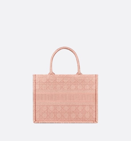 æ—¥æ¬å…ˆè¡Œçºå£² ”DIOR BOOK TOTE” ”カナージュ” エンブãƒã‚¤ãƒ€ãƒªãƒ¼ スモールãƒãƒƒã‚°ã€€ãƒãƒ¯ ドゥ ãƒãƒ¼ã‚º aria_backView